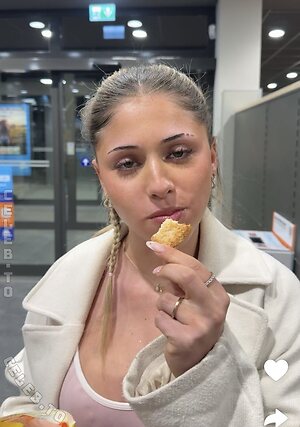 Alysa Ruppert Nude Leaked Photo #19