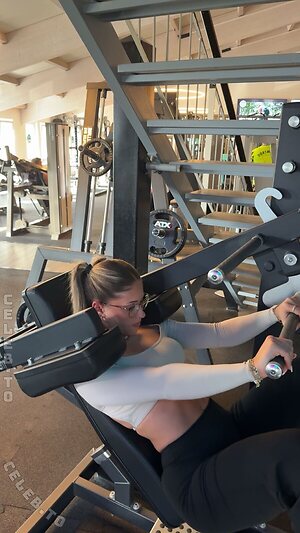 Alysa Ruppert Nude Photos