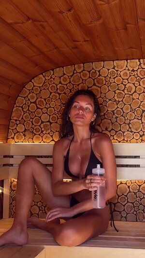 Alyssa Lynch leaked photo #25