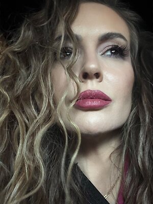 Alyssa Milano leaked photo #81