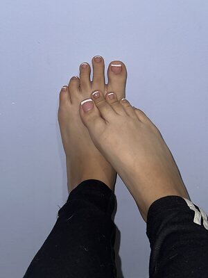 alyssaleaasmr leaked photo #10
