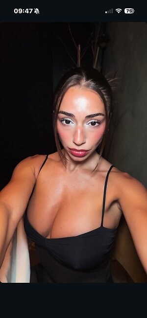 Amaliaa.t leaked photo #3