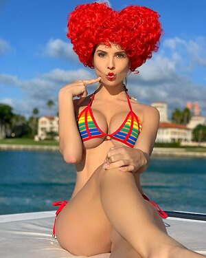 Amanda Cerny leaked photo #37