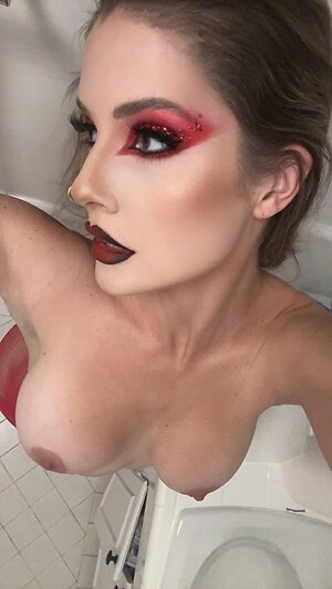 Amanda Cerny leaked photo #92