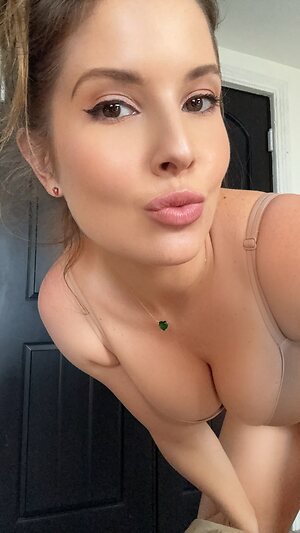 Amanda Cerny leaked photo #116