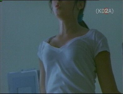 Amanda Crew leaked photo #20