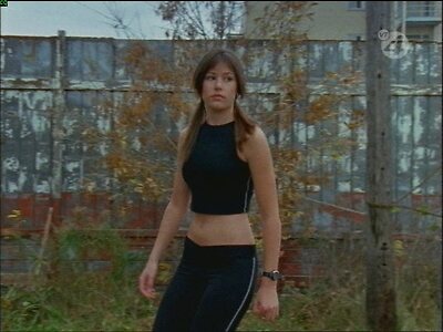 Amanda Crew leaked photo #37