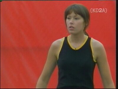 Amanda Crew leaked photo #45