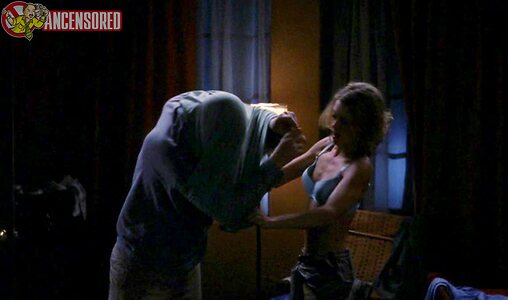 Amanda Detmer leaked photo #3