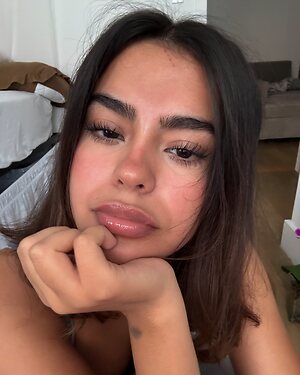 Amanda Ochoa leaked photo #8