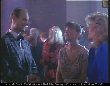 Amanda Pays leaked photo #13
