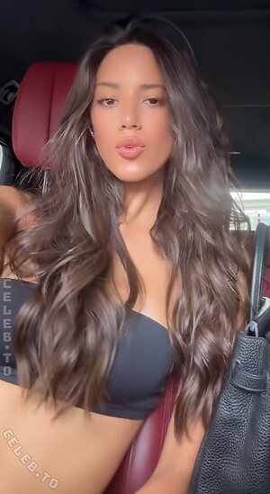 Amanda Rojas Nude Leaked Photo #3