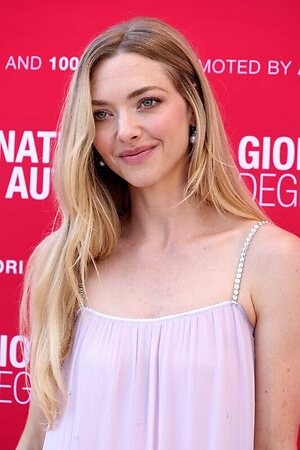 Amanda Seyfried leaked photo #15