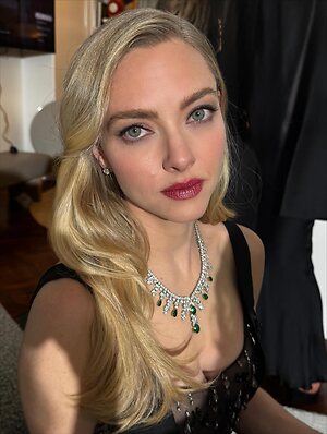 Amanda Seyfried leaked photo #196