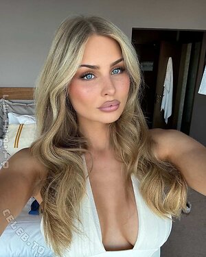 Amanda Strand
