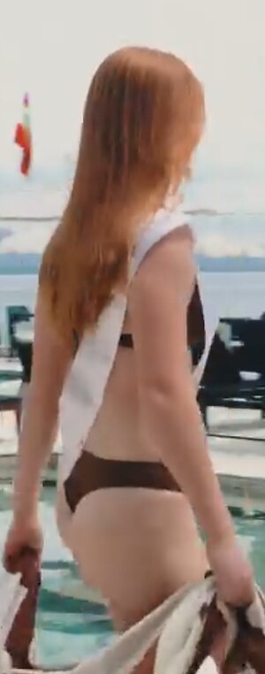 AMANDA WENZEL leaked photo #15