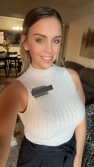 Amateur foot fetish content