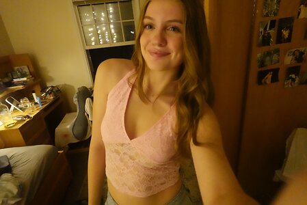 Amateur foot fetish content