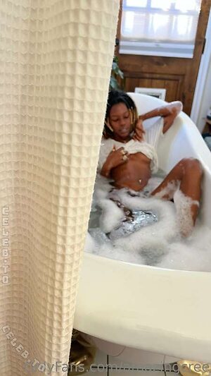 Amazingcree Nude Leaked Photo #39
