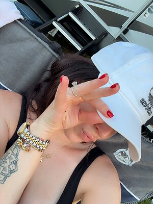 Amber Delafield leaked photos