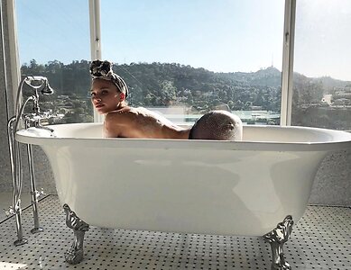 Amber Borzotra leaked photo #2