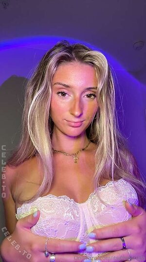 Amber Dunn Nude Leaked Photo #104