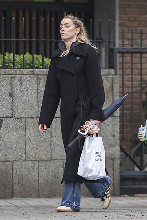 Amber Heard Fakes leaked photo #16