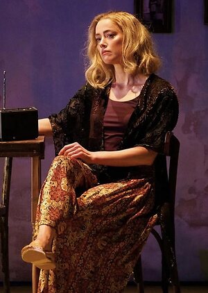 Amber Heard leaked photo #8