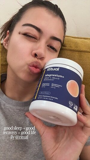 Amber Midthunder leaked photo #5