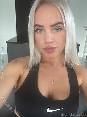 Amber Vogt Nude Leaked Photo #20