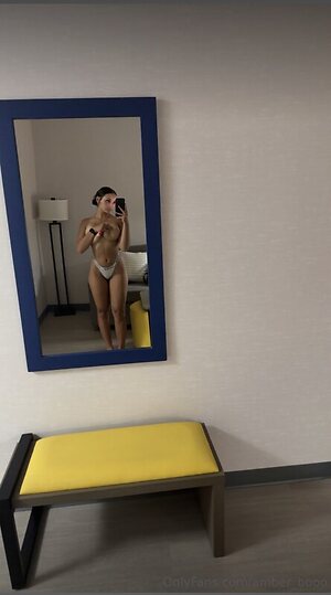 amber_booo