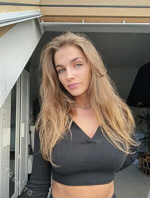 AmberXvd Nude Leaked Photo #43