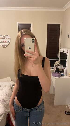 Ambsjadie leaked photo #25
