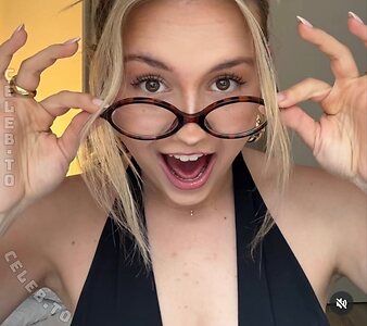 Amelie Kosin leaked photo #7