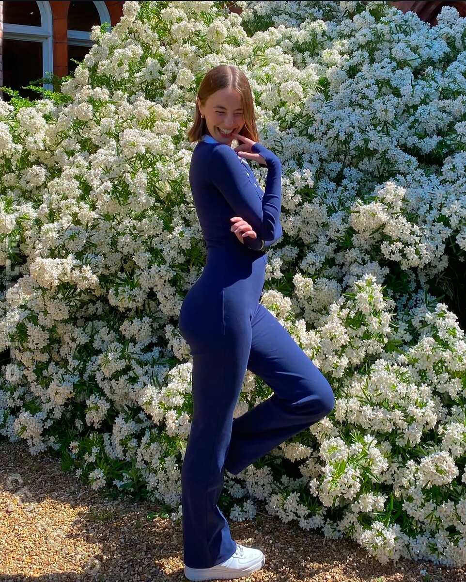 Amelie Manzoli photo