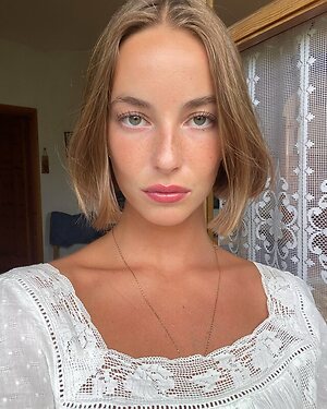 Amelie Manzoli leaked photo #71