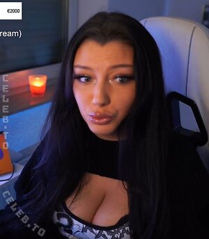 Amelie Sorg / ameliesorg Nude Leaked Photo #2