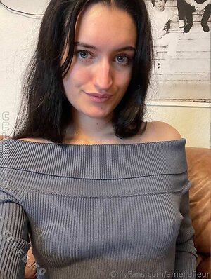 ameliefleur Nude Leaked Photo #16