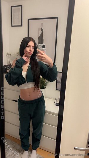 ameliex06 Nude Leaked Photo #2