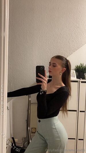 ameliex06 Nude Leaked Photo #8