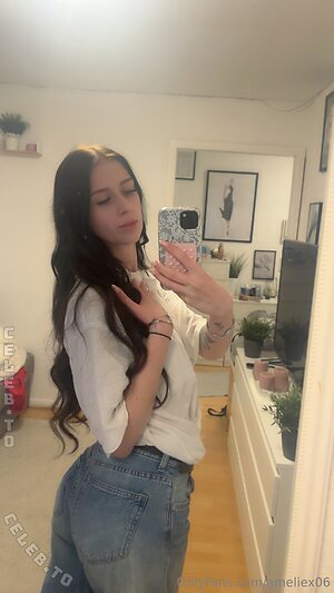 ameliex06 Nude Leaked Photo #32