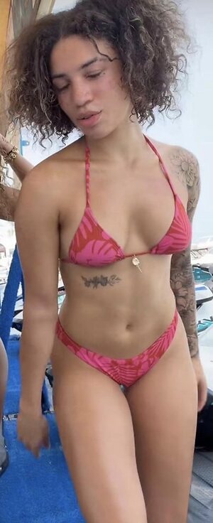 Amiah Simmons leaked photo #19