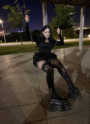 amina moonlight leaked photo #2