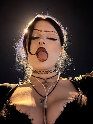 amina moonlight leaked photo #18