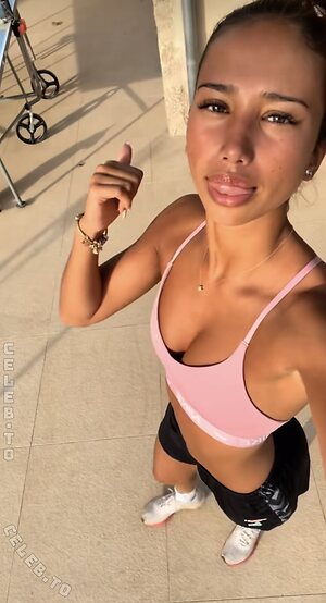 Amira Dahl Nude Leaked Photo #3