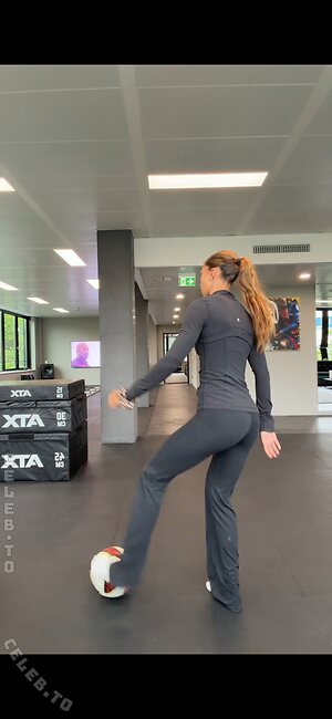 Amira Dahl photo