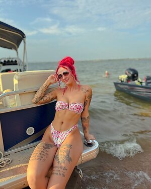 Ammbbrroossiia leaked photo #4