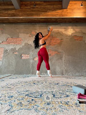 Amparo Cristal leaked photo #5