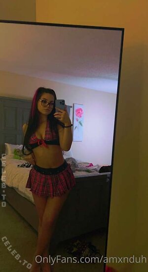 Amxnduh leaked photo #366