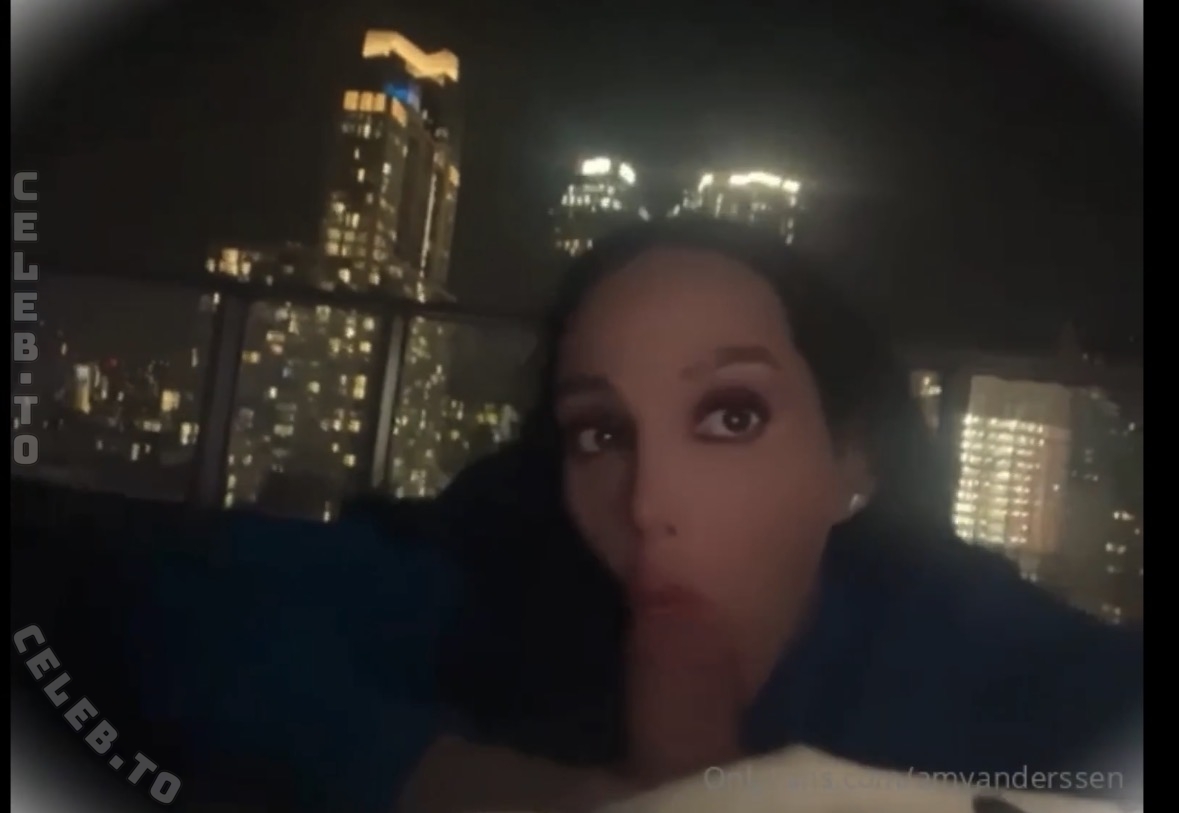 Amy Anderssen photo